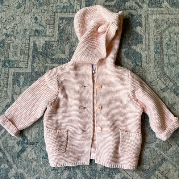 GAP Other - Knit bear sweater, light pink